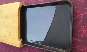 Planche à découper bois avec bac récupérateur