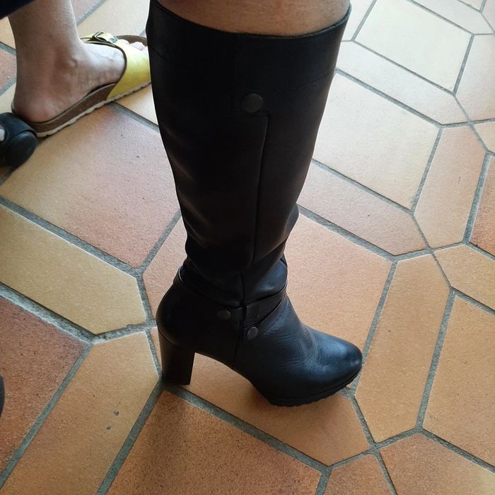 Bottes à talons - photo numéro 3
