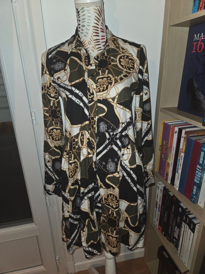 Robe chemise stradivarius taille S - photo numéro 2