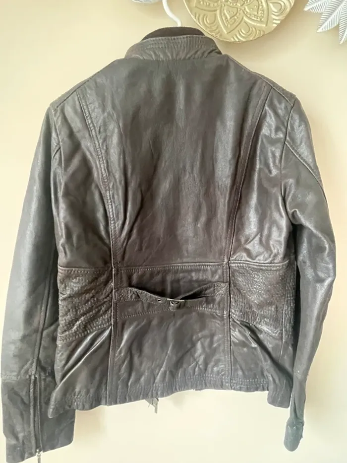 Veste en cuir marron - photo numéro 5
