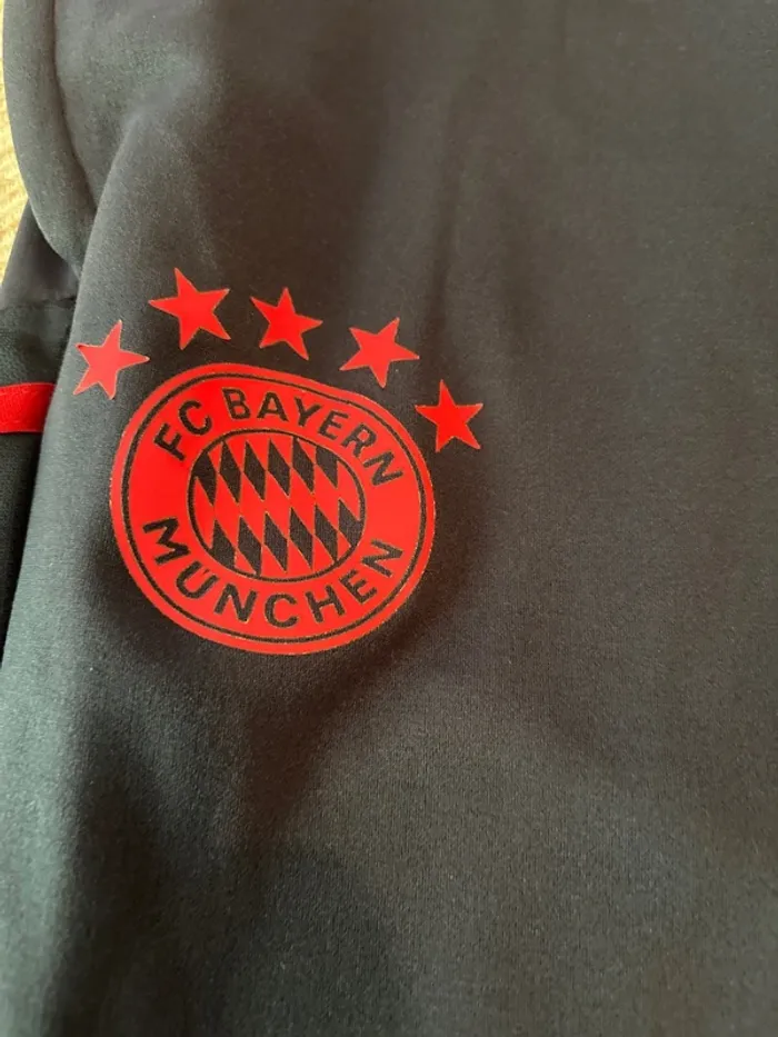 Ensemble Adidas Bayern Munich – Haut & Pantalon taille M - photo numéro 14
