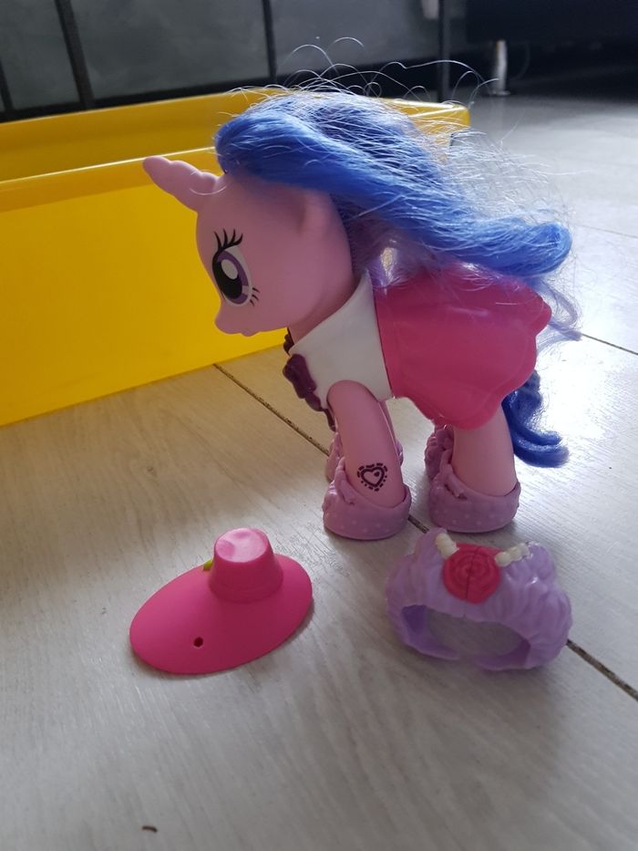 My little pony - photo numéro 2