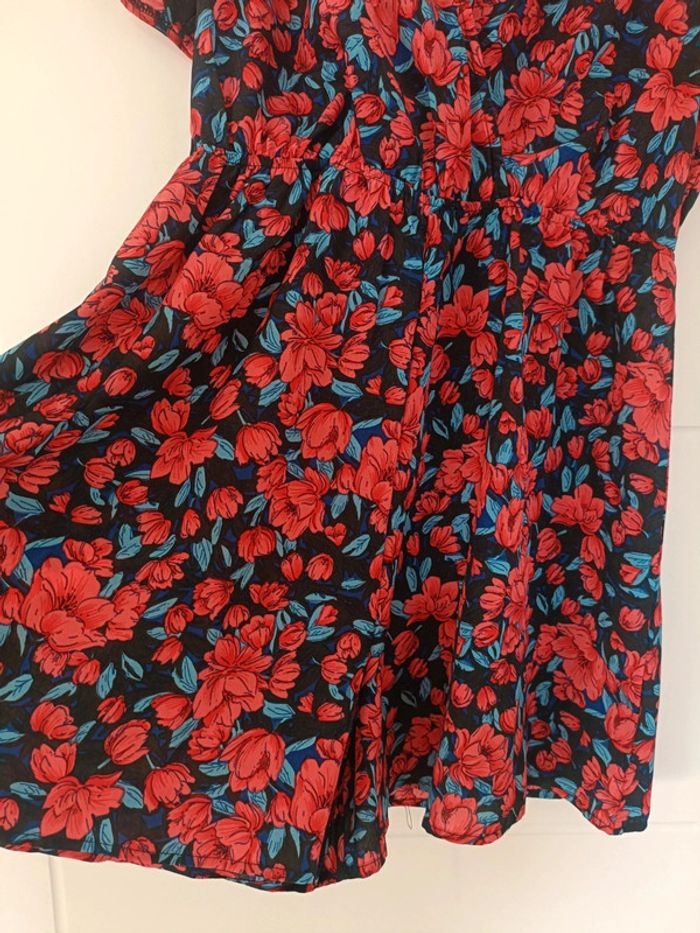 Combi short fleurie taille L - photo numéro 2