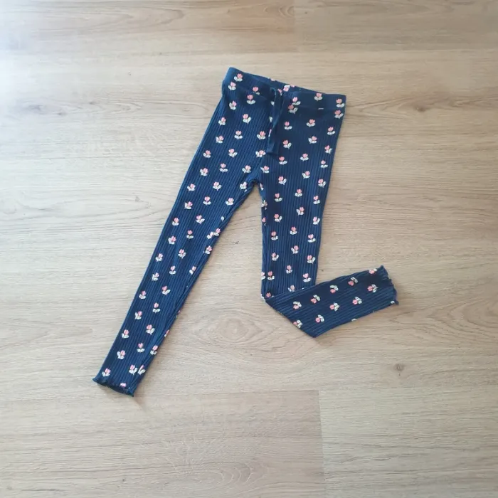 🩷 Legging côtelé 5 ans Kiabi #emyfleury_5ansfille - photo numéro 2
