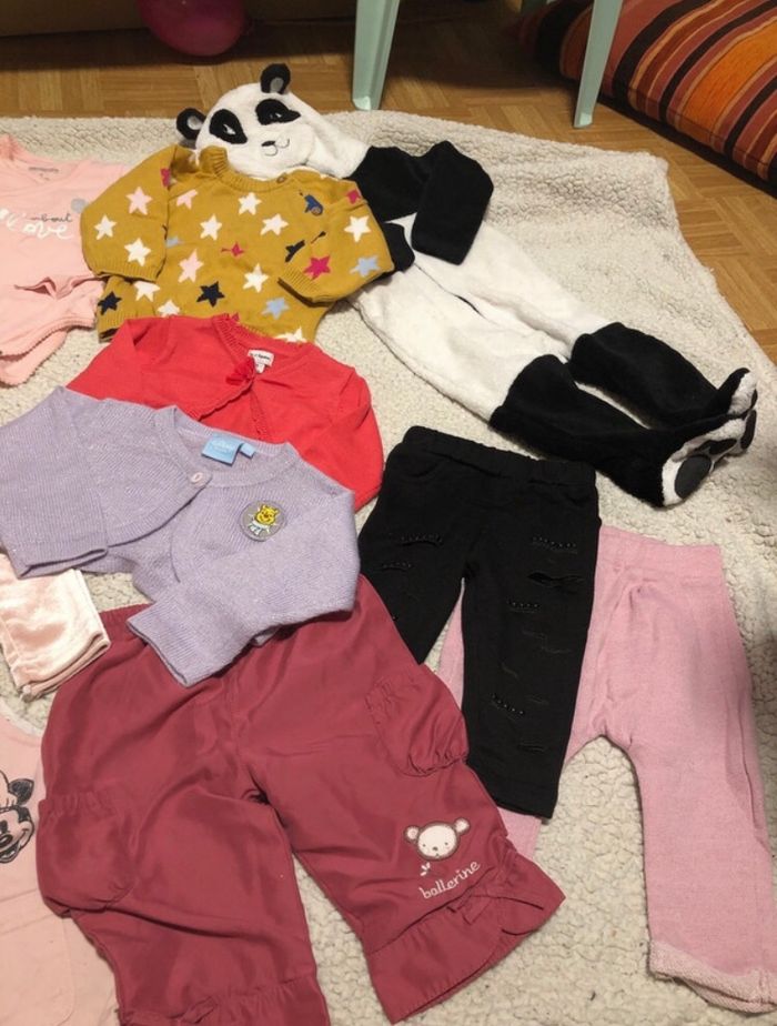 Lot vêtements fille 6 mois - photo numéro 4