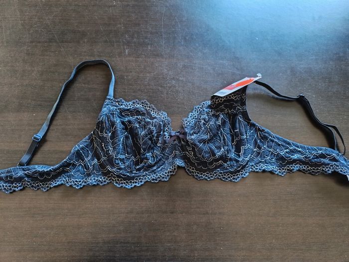 Soutien gorge TISSAIA - Taille 95C - photo numéro 3