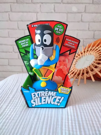 Extrem silence jeu Tomy