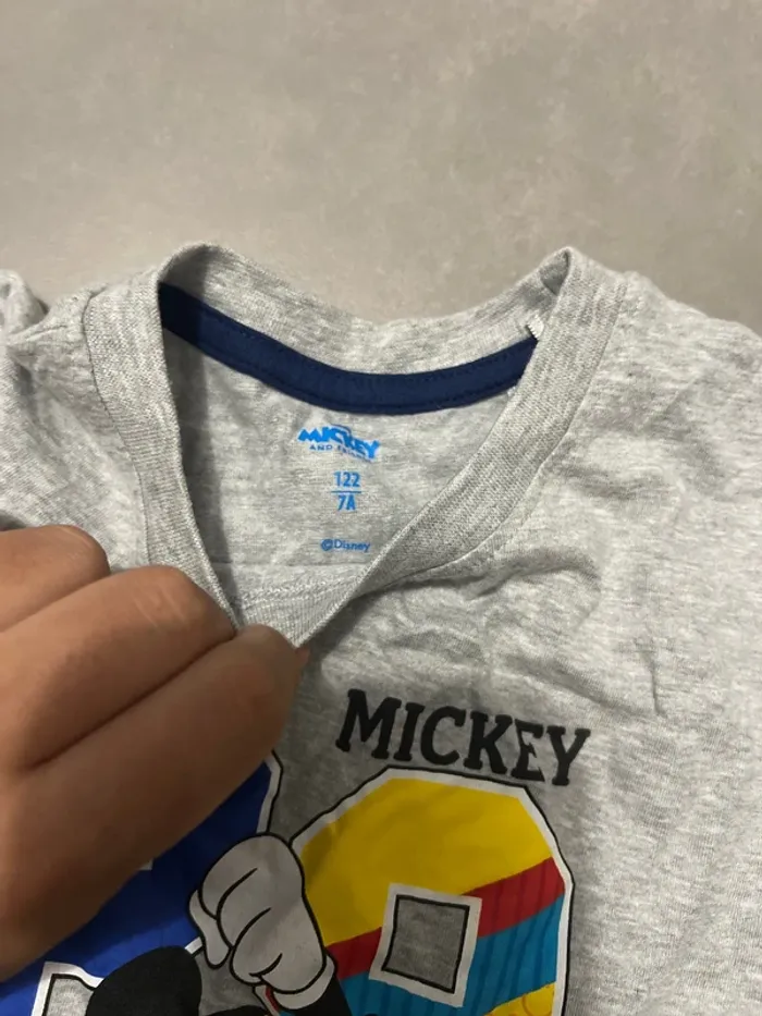 T-shirt Mickey 7 ans Disney - photo numéro 2