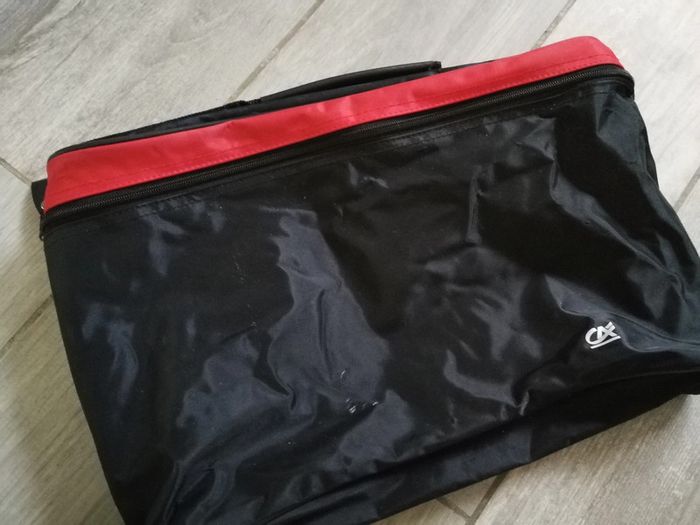 Pochette noir et rouge à zip Crédit Agricole - photo numéro 2