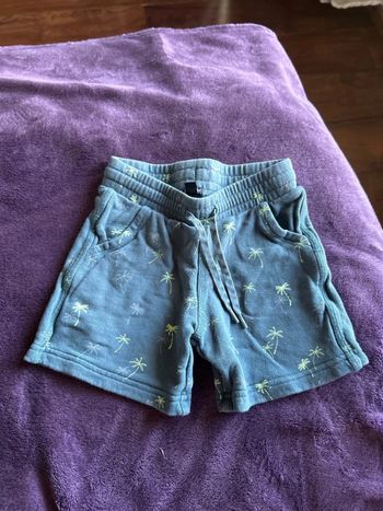 Bermuda short garcon en molleton bleu imprimé palmiers kiabi 3 ans