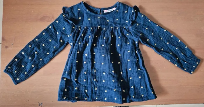 T-shirt manches longues taille 4 ans - photo numéro 15