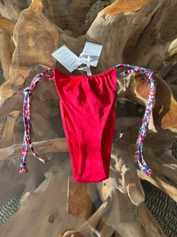 Bas de maillot de bain Tommy Hilfiger rouge ficelles femme L