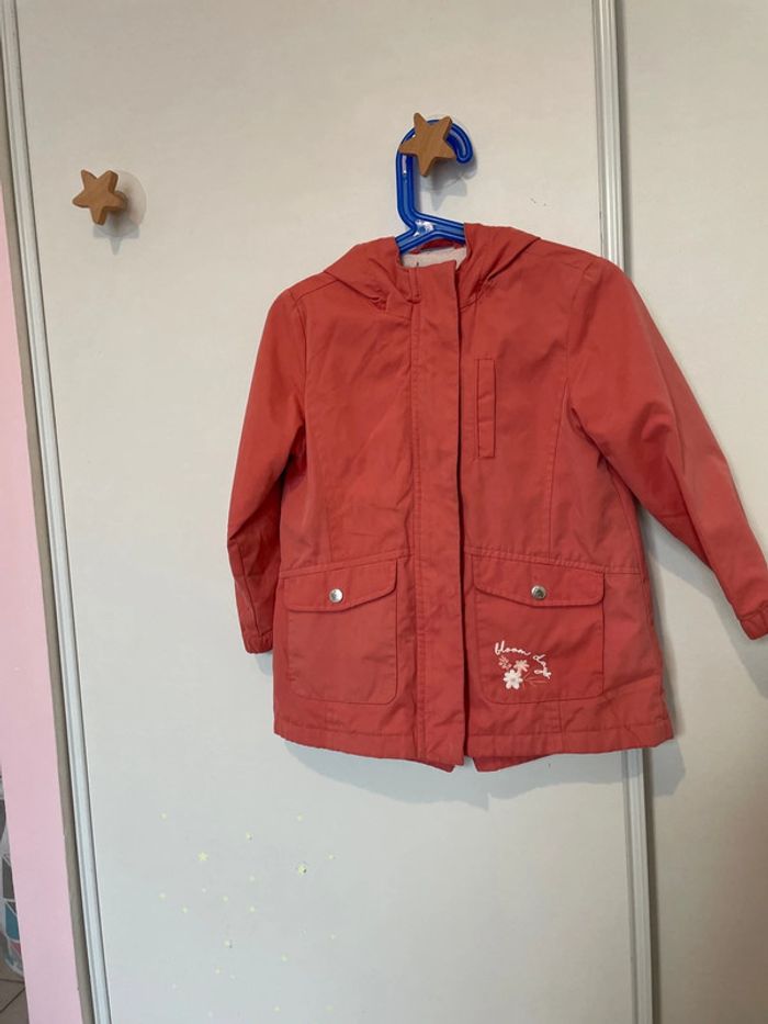 Blouson rose mi saison C&a 4 ans