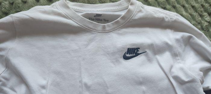 Tee shirt nike 13 14 ans - photo numéro 3