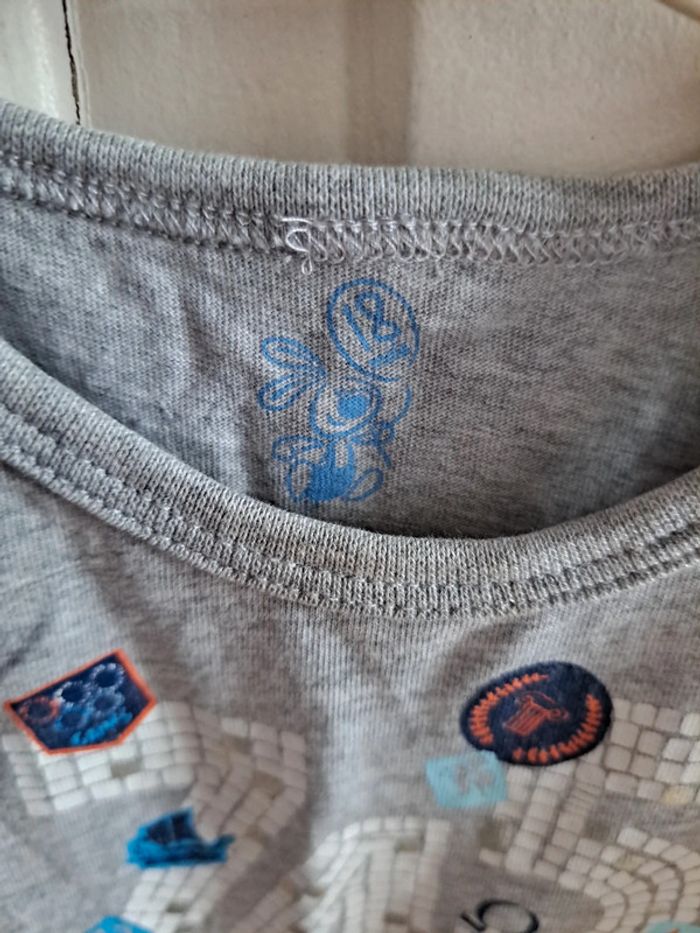 Tee-shirt sans manche débardeur gris 18mois - photo numéro 4