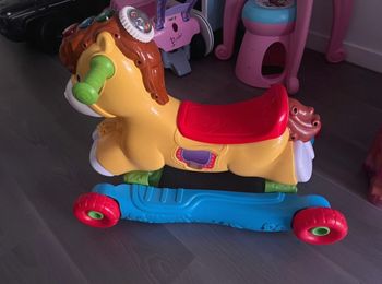 Petit galop mon poney basculo