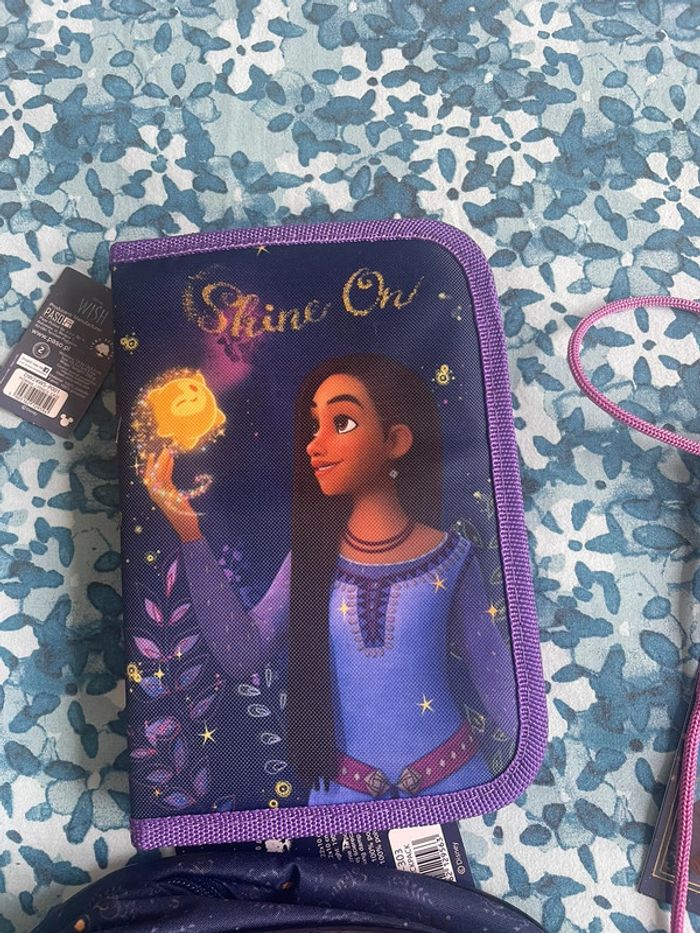 Un sac à dos une trousse 1 sac piscine princesse Disney - photo numéro 2