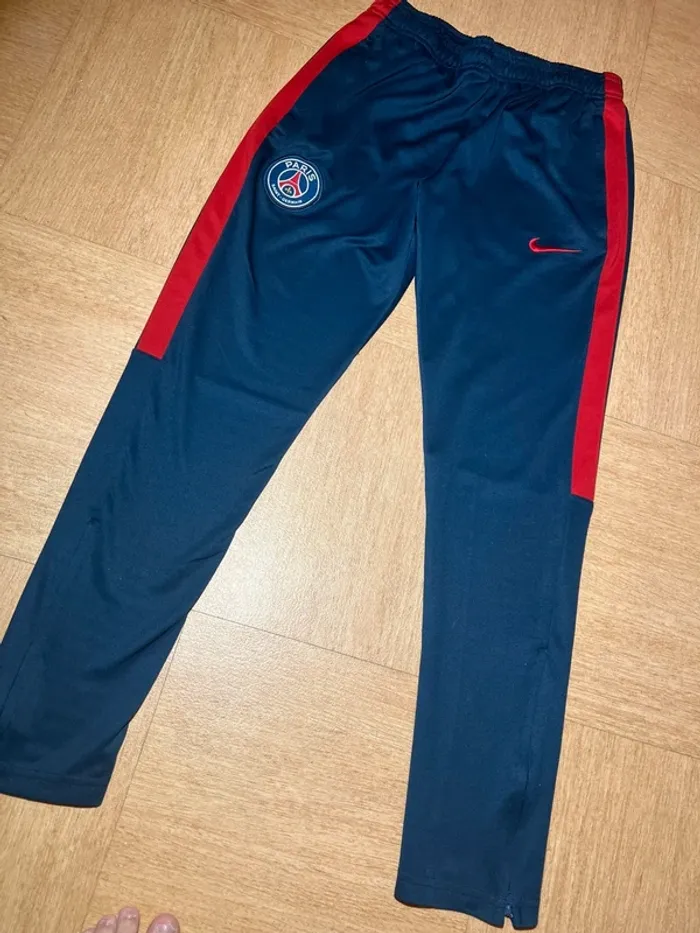 Jogging vintage Nike Paris ( PSG ) - photo numéro 7