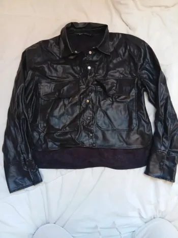 Chemise Zara simili cuir