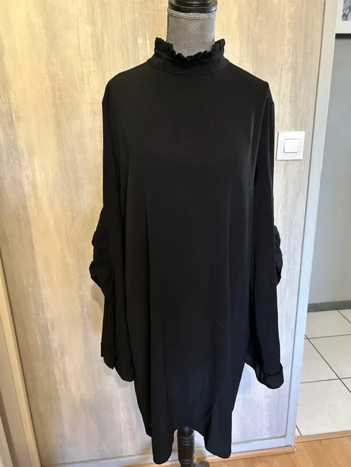Robe noire élégante