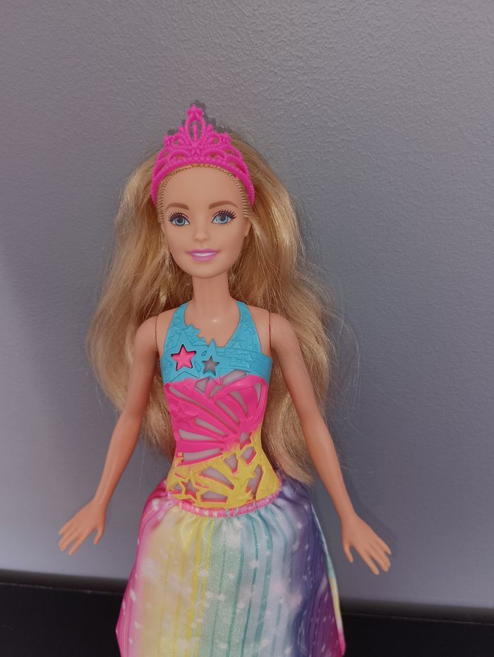 Barbie Dreamtopia Princesse Arc en Ciel - photo numéro 2