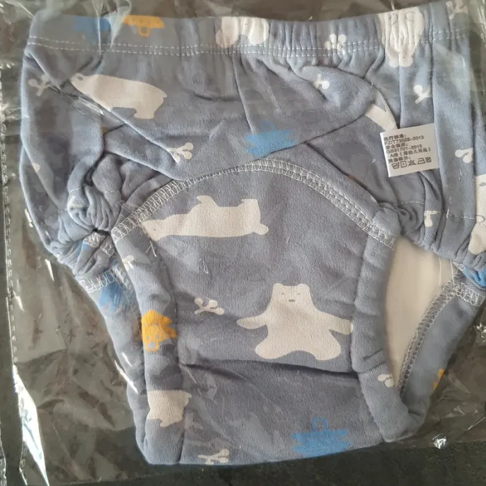 Lot 2 culottes d'apprentissage
propreté enfant/ þébé
garcon 3ans 100cm M-culottes de mômes - photo numéro 2