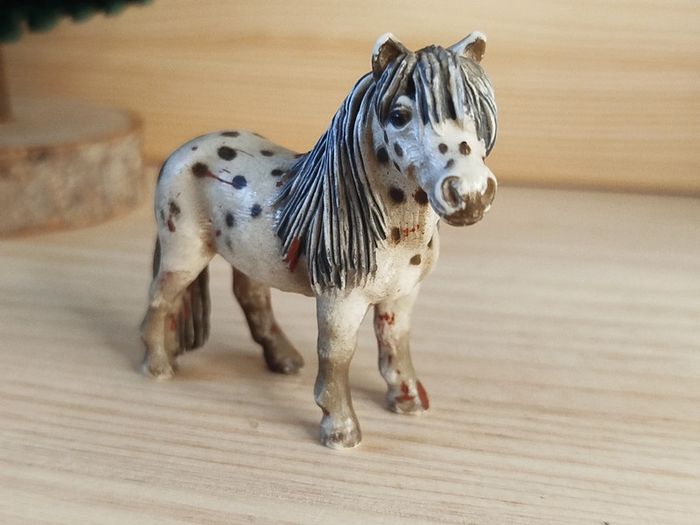 Schleich poney Falabella Figurine animal de la ferme