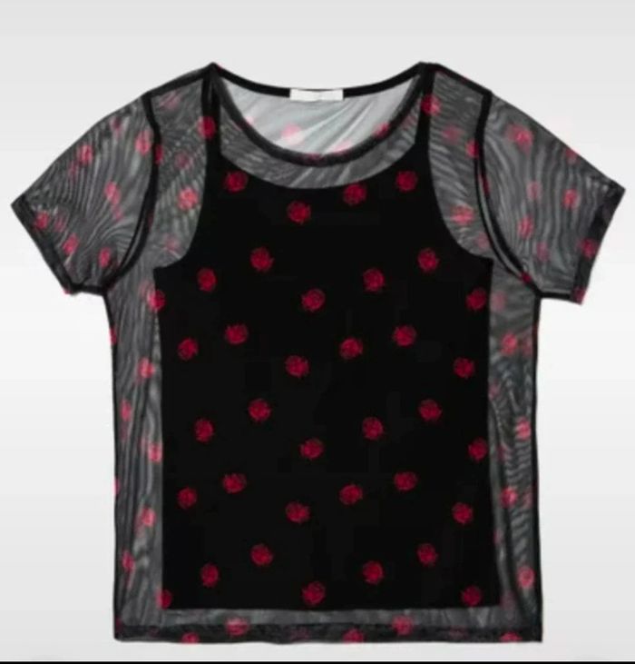 Tee shirt blouse sheryne envoi uniquement via mondial Relay