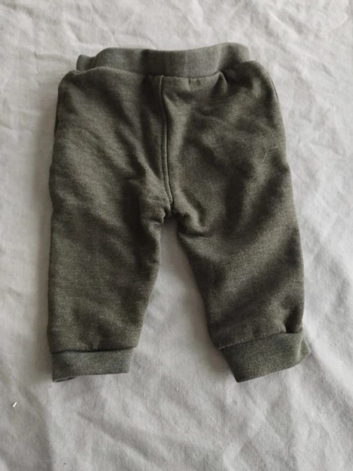 Lot jogging - photo numéro 9