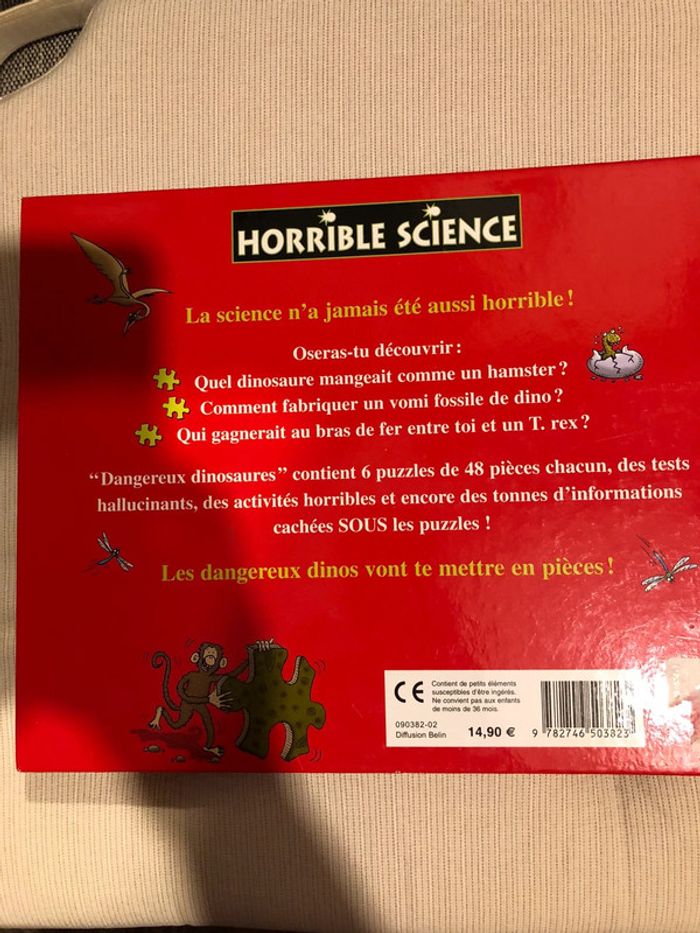 Livre avec plusieurs pages de puzzle dinosaures - photo numéro 5