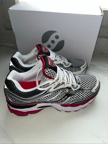 Saucony Omni 9