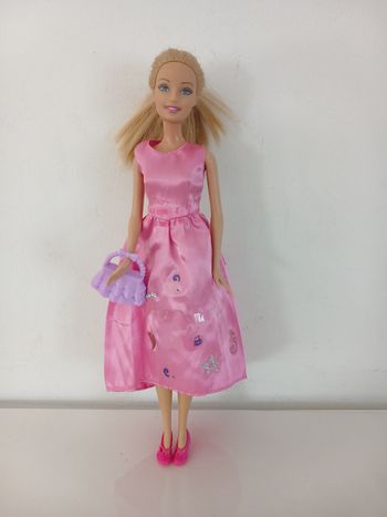 Poupée Barbie Mattel - Robe de Soirée Rose & Accessoires