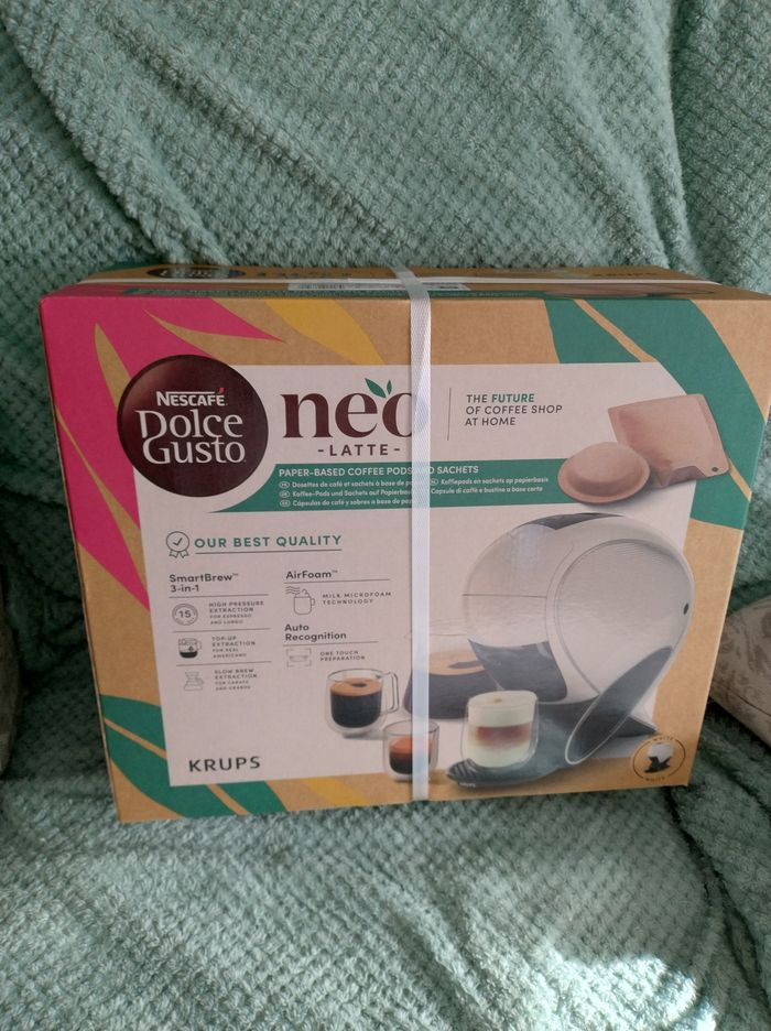 Dolce Gusto KRUPS neo blanc KP850110 neuve