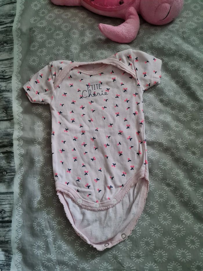 Bodie manche courte 3 mois ptit bisou
