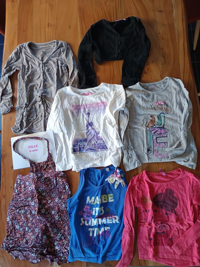 Lot 6ans fille