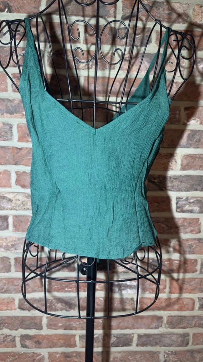 Top vert nylon avec un noeud Shein Taille S / 36 - photo numéro 9