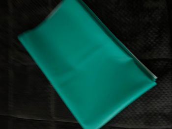 Coupon tissu similicuir vert neuf