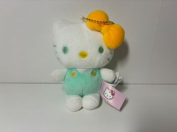 Peluche Porte clé / Keychain Hello Kitty