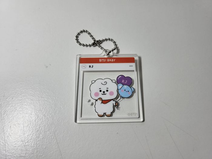 Porte clé Key Ring BT21 Rj Jin