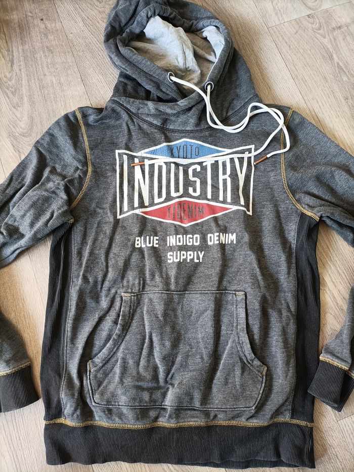 Sweat à capuche homme tailleM