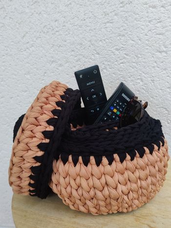 Organisateur  au crochet en Trapilho  pour télécommandes