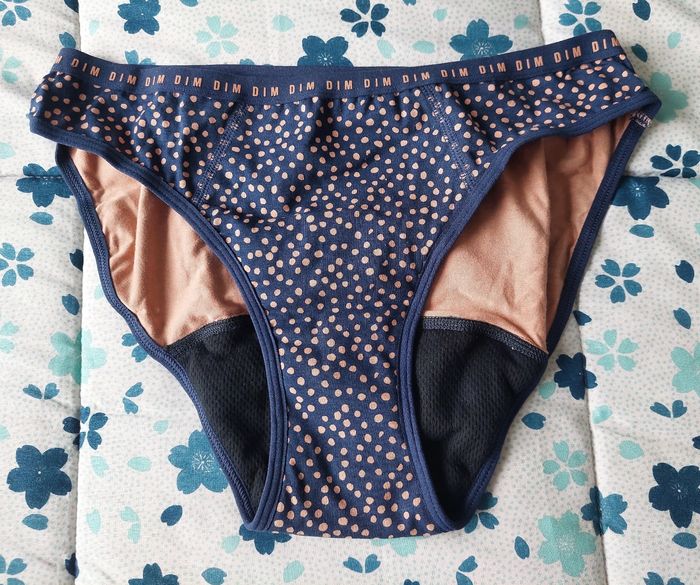 Dim culotte de règles 44-46 - photo numéro 3