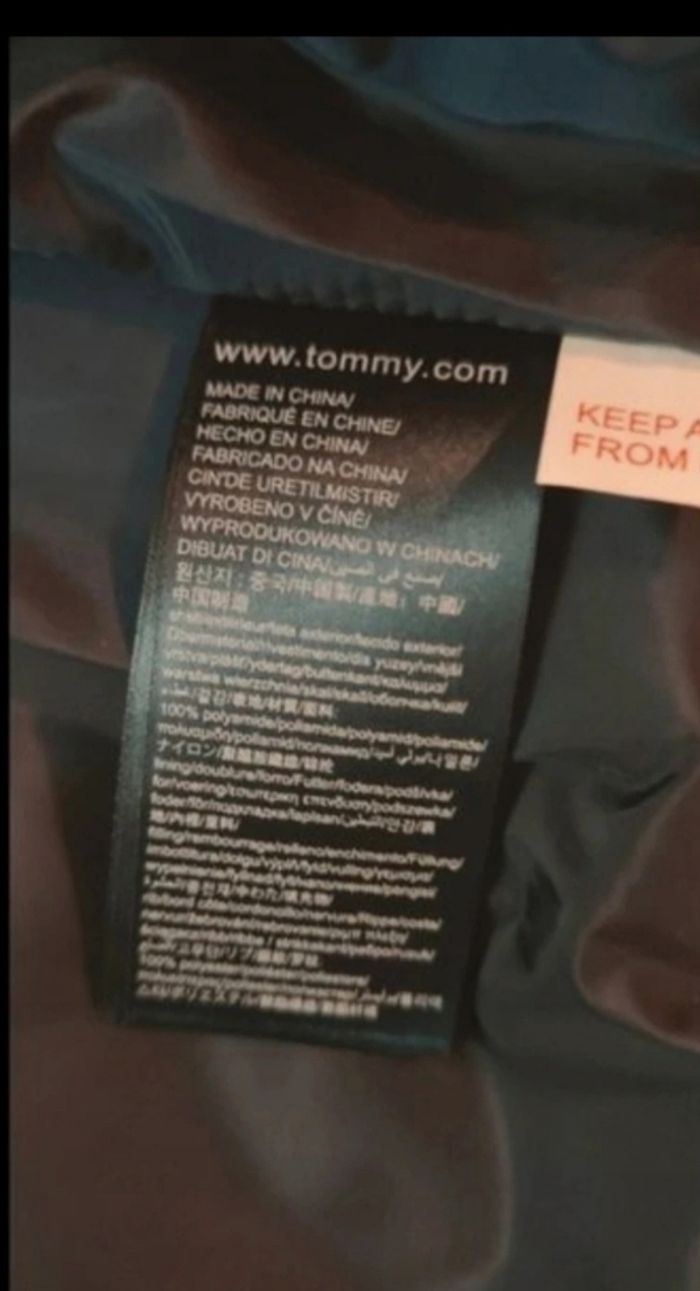 Parka neuve fille en 10 ans Tommy Hilfiger - photo numéro 7