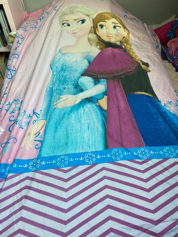 Housse de couette et d’oreiller La reine des neiges