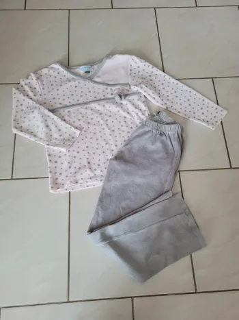 Pyjama fille en 8 ans