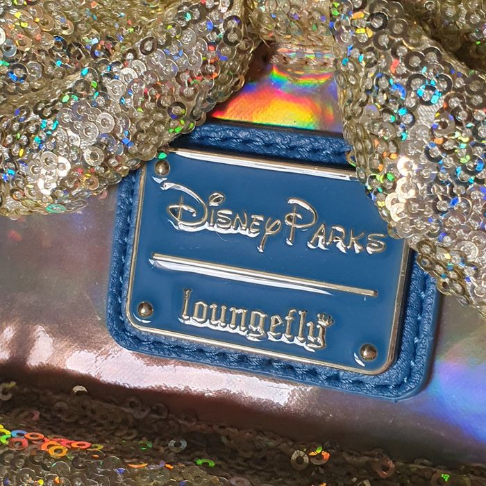 Mini sac à dos Walt Disney World 50th Anniversary scintillant iridesant loungefly - photo numéro 2