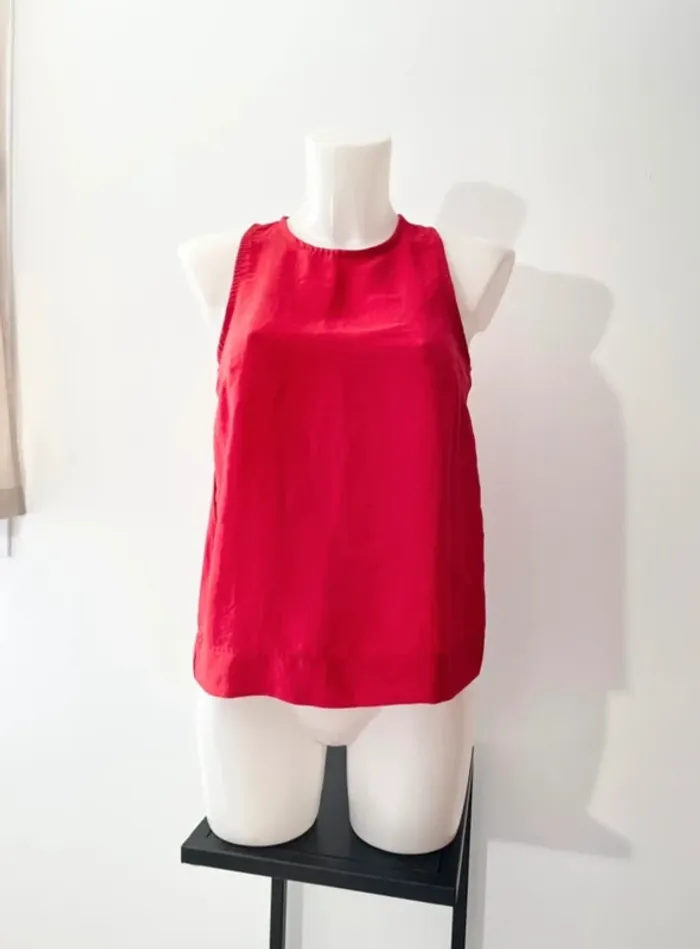 Blouse rouge - photo numéro 2