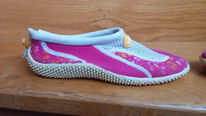 Chaussures d'eau Trespass taille 35 - photo numéro 4
