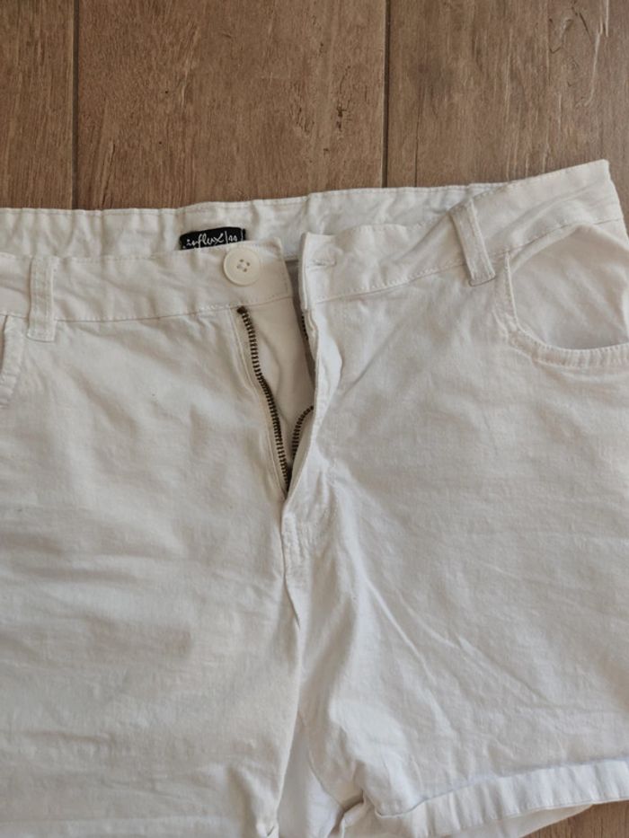 Short en jeans blanc taille 44 - photo numéro 2