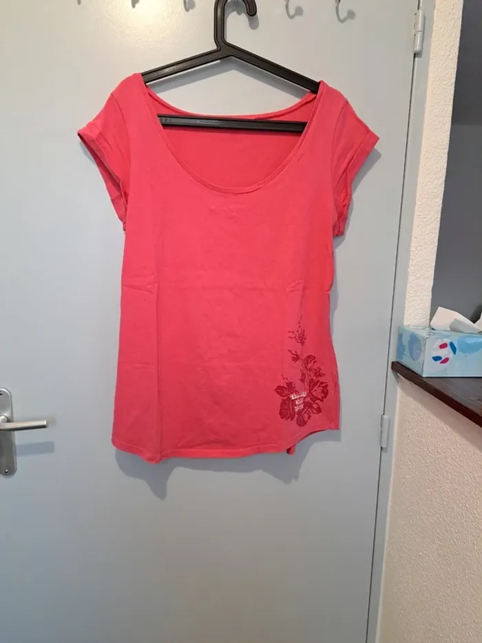 T shirt